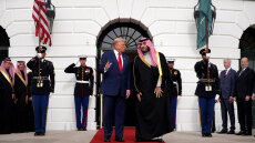 Ο Ντόναλντ Τραμπ υποδέχθηκε τον Μπιν Σαλμάν στον Λευκό Οίκο: Στο επίκεντρο F-35, τεχνολογία, πυρηνική ενέργεια
