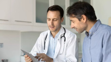 Προσωπικός γιατρός: Τα βήματα για την ενίσχυση του θεσμού – «Κλειδί» η αύξηση της αμοιβής
