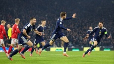 Μουντιάλ 2026: Φινάλε-θρίλερ με πρόκριση της Σκωτίας, 4-2 τη Δανία που την έστειλε στα μπαράζ - Δείτε τα γκολ