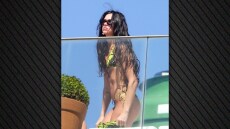 Η Ντούα Λίπα με μικροσκοπικό μπικίνι στο Ρίο ντε Τζανέιρο - Δείτε φωτογραφίες