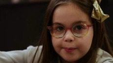 Μια συγκλονιστική ιστορία: Οι επιστήμονες σταμάτησαν τις κρίσεις επιληψίας της μικρής Λάνι με αυτή τη διατροφή – Δείτε βίντεο
