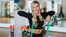 Πόσο αδυνατίζει η προπόνηση με άδειο στομάχι; Ένας καθηγητής απαντά
