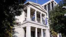 Απάντηση της Αθήνας στη Ζαχάροβα: Απειλές κατά κυρίαρχων κρατών αυτοδικαίως απορρίπτονται