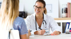 Το «έξυπνο» check up του μέλλοντος γίνεται ήδη στην Ελλάδα – Χωρίς μια σταγόνα αίμα
