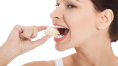 Σκόρδο αντί για στοματικό διάλυμα; Η επιστήμη λέει «ναι»
