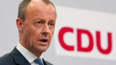 Συνταξιοδοτική βόμβα 120 δισ. ευρώ διχάζει την κυβέρνηση του Φρίντριχ Μερτς