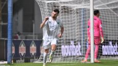 Ο Λεβαδειακός νίκησε με ανατροπή με 2-1 στον Βόλο και κάνει όνειρα Ευρώπης - Δείτε τα γκολ