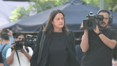 Κεραμέως για βιβλίο Τσίπρα: Σοκαριστική η ελαφρότητα με την οποία περιγράφει γεγονότα που πήγαν να ρίξουν τη χώρα στα βράχια
