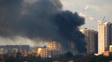 Φωτιά σε αποθήκη στο Λονδίνο - Μεγάλη κινητοποίηση της Πυροσβεστικής, δείτε βίντεο