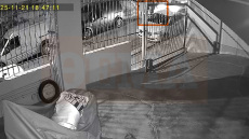 Σοκαριστικό βίντεο από το Παγκράτι: Η στιγμή που ο 84χρονος οδηγός παρασύρει με μεγάλη ταχύτητα την 75χρονη και την ΑμεΑ κόρη της