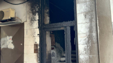 Έκρηξη και φωτιά σε πιλοτή πολυκατοικίας στην Καλαμαριά - Άγνωστοι έβαλαν τρία γκαζάκια
