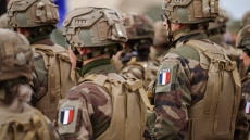 Γαλλία: Ο Μακρόν ανακοινώνει σήμερα ένα πρόγραμμα εθελουσίας στρατιωτικής θητείας