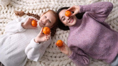 Το χειμωνιάτικο φρούτο που προστατεύει από λοιμώξεις και κάνει θαύματα στην υγεία μας
