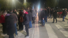 Κομμένη στα δύο η χώρα από τις κινητοποιήσεις των αγροτών: Κλειστή η ΠΑΘΕ και ο Ε-65, συγκέντρωση διαμαρτυρίας στη Λάρισα για τις συλλήψεις