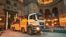 Αγιά Σοφιά: Στο έλεος... κολλητών εργολάβων, οι περιπέτειες του μνημείου της Ορθοδοξίας στα χέρια του Ερντογάν

