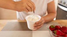 Ο ΕΦΕΤ ανακαλεί στραγγιστό γιαούρτι