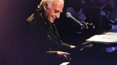 Ο Γιώργος Χατζηνάσιος βραβεύεται από την Ακαδημία Μαρία Κάλλας