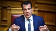 Πλεύρης: Οι αφίξεις μεταναστών έχουν μειωθεί κατά 50% - Το νέο αυστηρό δόγμα φέρνει αποτελέσματα