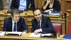 Βουλή: Με συναίνεση ΝΔ-ΠΑΣΟΚ πέρασε η τροπολογία για την αυστηροποίηση της νομοθεσίας περί όπλων