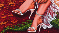 Pretty Little Crimes: Η νέα έκθεση της Στέλλας Καπεζάνου στη Λεμεσό