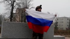 Ο Πούτιν χαιρετίζει την «πλήρη κατάληψη του Ποκρόφσκ» από τη Ρωσία, ενώ το Κίεβο λέει ότι ελέγχει ακόμα το βόρειο τμήμα