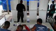 Οι μεταβατικές αρχές της Αϊτής αναγγέλλουν εκλογές το 2026 