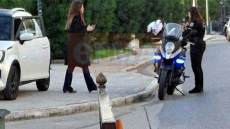 Βάνα Μπάρμπα: Της έκοψαν κλήση για παράνομο παρκάρισμα - Το όχημά της ήταν σταθμευμένο χωρίς πινακίδες
