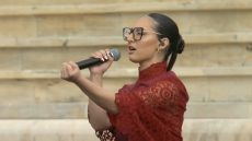 Τελετή Παράδοσης Ολυμπιακής Φλόγας: Η Κλαυδία ερμήνευσε την Αστερομάτα στο Καλλιμάρμαρο