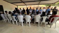 Η κολομβιανή οργάνωση ανταρτών ELN άφησε ελεύθερους 28 ανθρώπους που κρατούσε ομήρους από τον Ιανουάριο