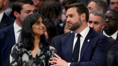 Ο Τζέι Ντι Βανς απαντά στις φήμες για τον γάμο του: Είναι πιο ισχυρός από ποτέ