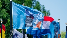 Τελεσίγραφο των ΗΠΑ στην ΕΕ: Αναλάβετε την πλειονότητα των δαπανών για το ΝΑΤΟ έως το 2027