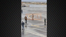 Υπό κατάληψη τα αεροδρόμια σε Χανιά και Ηράκλειο: Πετροπόλεμος και χημικά ανάμεσα σε αγρότες και ΜΑΤ, 8 αστυνομικοί τραυματίες