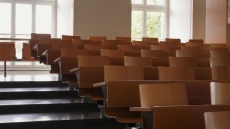 Διαγραφές φοιτητών: Νόμιμη η απεργία των αυτοδιοικητικών, αποχή αποφάσισαν οι καθηγητές της Φιλοσοφικής του ΕΚΠΑ