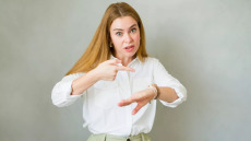 Πόσο ανυπόμονοι είστε και τι σημαίνει αυτό για την υγεία σας – Η επιστήμη απαντά
