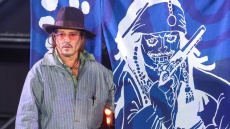 Ο «Τζακ Σπάροου» τώρα και σε anime - Η έκπληξη που περίμενε τον Τζόνι Ντεπ στο Τόκιο