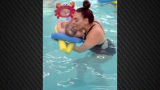 Η Ευρυδίκη Βαλαβάνη ανέβασε βίντεο από τα μαθήματα κολύμβησης που ξεκίνησε ο γιος της