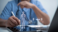 Η νέα εποχή στην Ιατρική έχει πολύ υψηλή Τεχνητή Νοημοσύνη – Μια καθηγήτρια εξηγεί