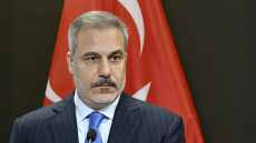 Σε τεντωμένο σχοινί οι «λειτουργικές σχέσεις» της Ελλάδας με την Τουρκία: Τι κρύβουν οι δηλώσεις Φιντάν και ο εκνευρισμός της Άγκυρας