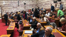 Συνεδριάζει η κοινοβουλευτική ομάδα του ΣΥΡΙΖΑ - Δείτε την ομιλία Φάμελλου
