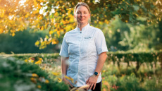 Ποια είναι η Σουηδή σεφ που κατέκτησε δύο αστέρια Michelin 