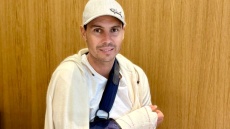 Ο Ράφα Ναδάλ χειρουργήθηκε στο χέρι και αστειεύτηκε: «Φαίνεται πως θα μείνω εκτός Australian Open»
