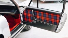 H Porsche αναβιώνει τις κλασσικές επενδύσεις της 