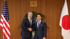 Επικοινωνία των υπουργών Άμυνας Ιαπωνίας και ΗΠΑ: Οι ενέργειες της Κίνας δεν ευνοούν την ειρήνη 