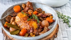 Κρασάτα, αρωματικά και πληθωρικά: Ένα πλήρες μενού για όλο το Σαββατοκύριακο