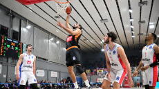 Ο Προμηθέας νικητής με 101-95 στη ματσάρα με τον Πανιώνιο, δείτε βίντεο