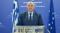 Τσιάρας για αγρότες: Ικανοποιείται το αφορολόγητο στη μάνικα, στο τραπέζι το μειωμένο ρεύμα