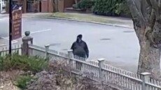 Επίθεση στο πανεπιστήμιο Μπράουν: Οι αρχές έδωσαν στη δημοσιότητα νέα βίντεο του υπόπτου, που παραμένει ασύλληπτος