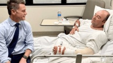 Ο 43χρονος «ήρωας» της τρομοκρατικής επίθεσης στο Σίδνεϊ κινδυνεύει να χάσει το αριστερό του χέρι 