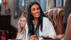 «Πεθαίνει μπροστά στα μάτια μας»: Φίλοι της Κέιτι Πράις ανησυχούν μετά την τελευταία της εμφάνιση