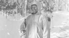 Ποιος ήταν ο θρυλικός ελεύθερος σκοπευτής Σίμο Χέιχε που είχε το παρατσούκλι «Λευκός Θάνατος»
